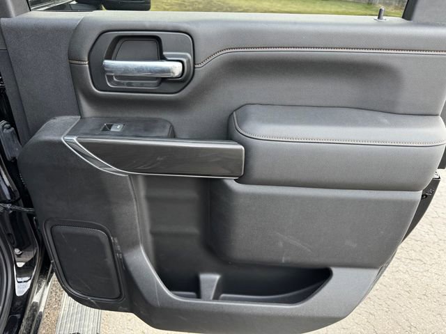 Used 2022 GMC Sierra 2500 AT4 w/ AT4 Preferred Package image 16