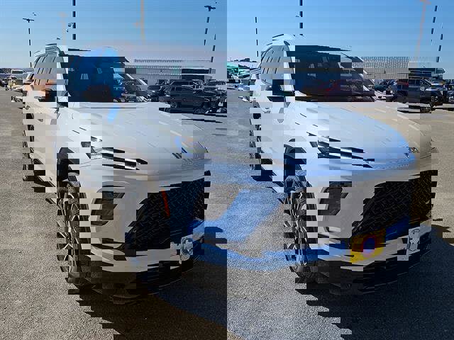 New 2026 Buick Enclave Sport Touring w/ Power Package image 7