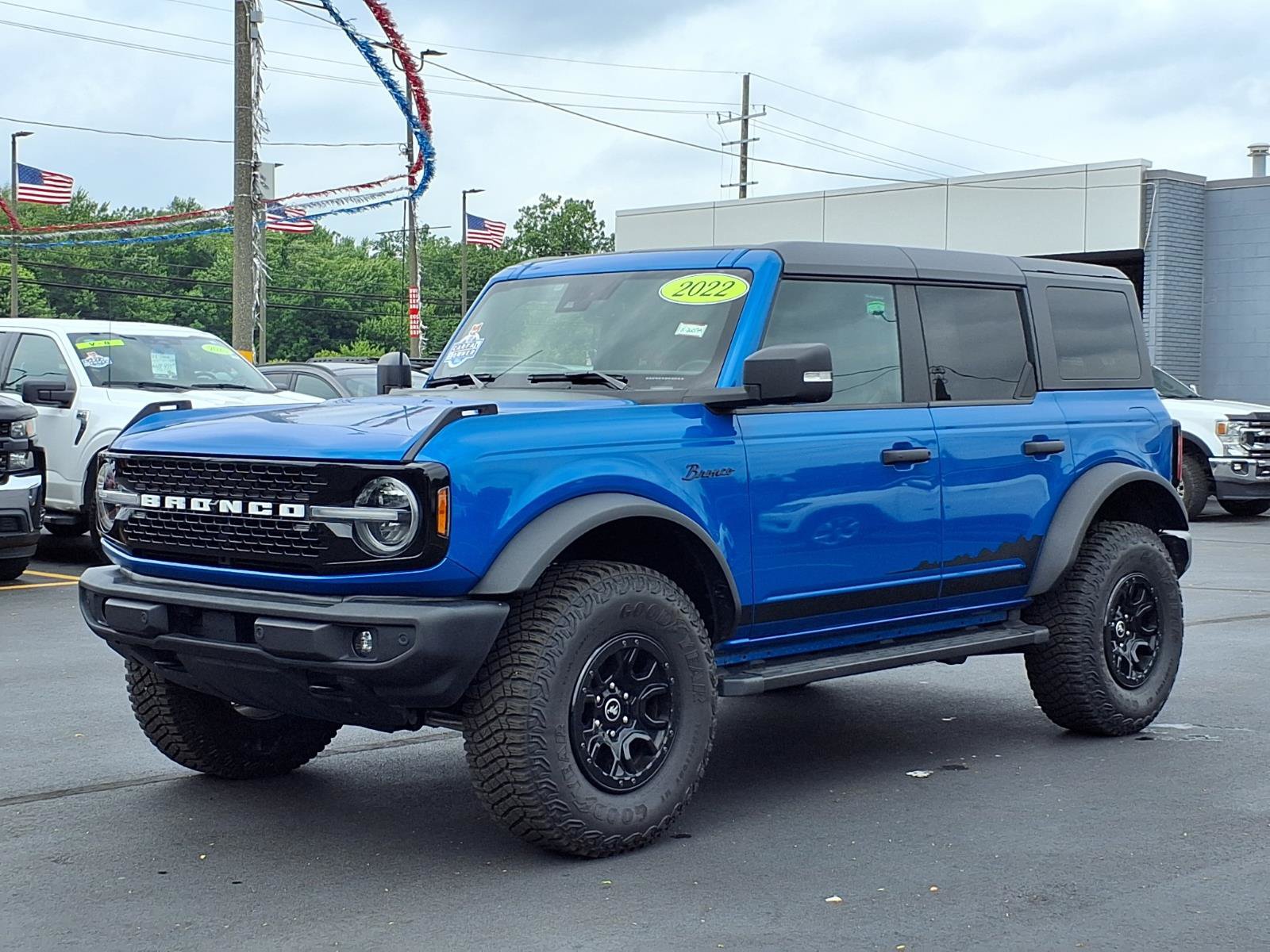 Used 2022 Ford Bronco Wildtrak AWD/4WD image 1