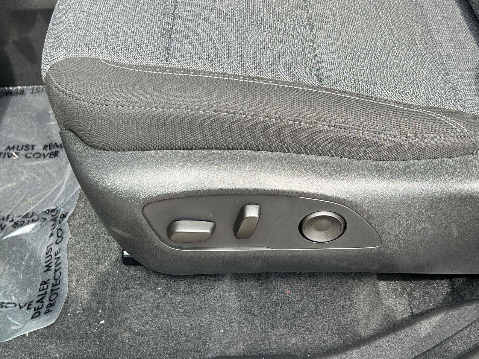 New 2025 GMC Acadia Elevation FWD image 20