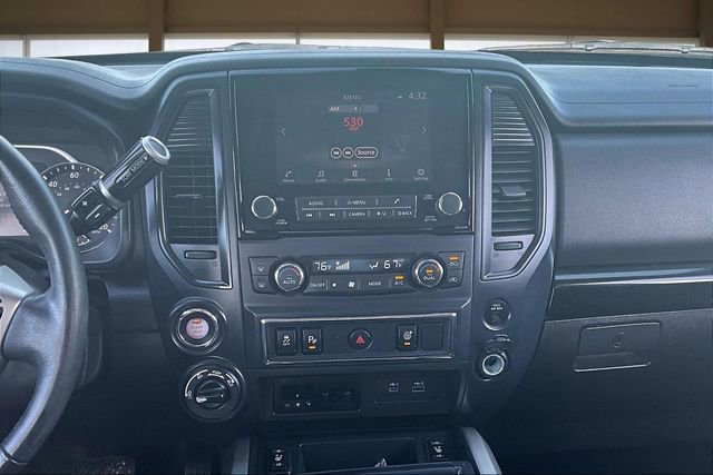 Used 2024 Nissan Titan SV w/ SV Convenience Package image 6