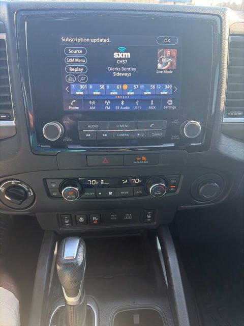 Used 2023 Nissan Frontier SV w/ SV Convenience Package image 14