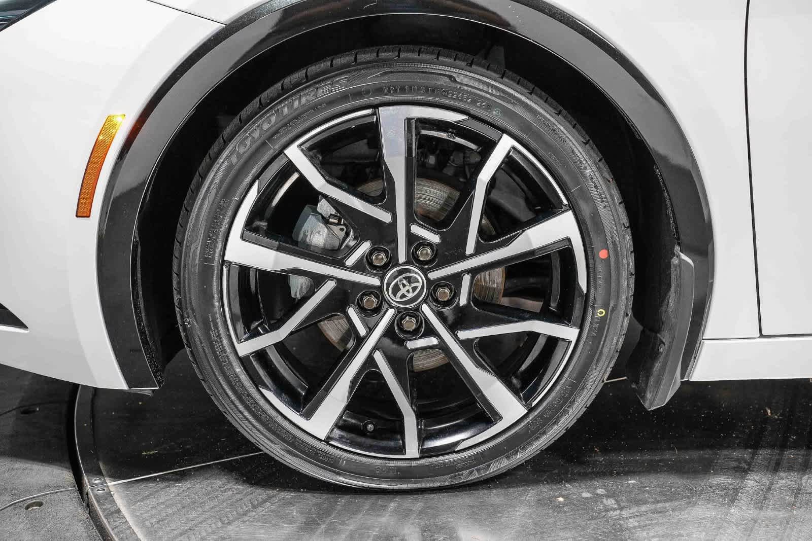 Certified 2023 Toyota Prius Prime FWD image 10