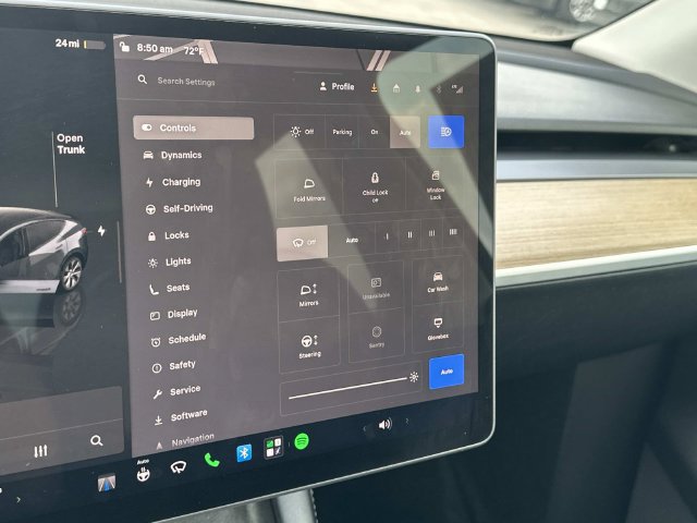 Used 2023 Tesla Model Y Long Range AWD/4WD image 14