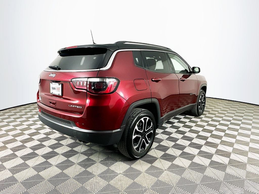 Certified 2022 Jeep Compass Limited image 11