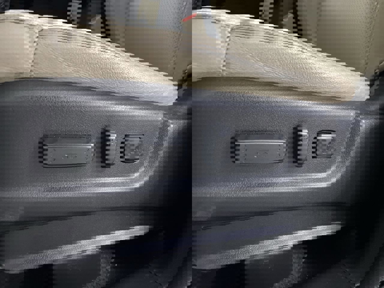 Used 2016 Honda CR-V Touring image 13