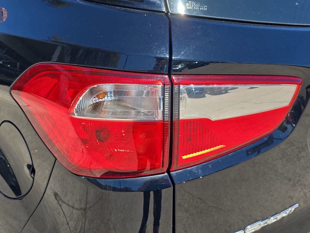 Used 2021 Ford EcoSport S image 30