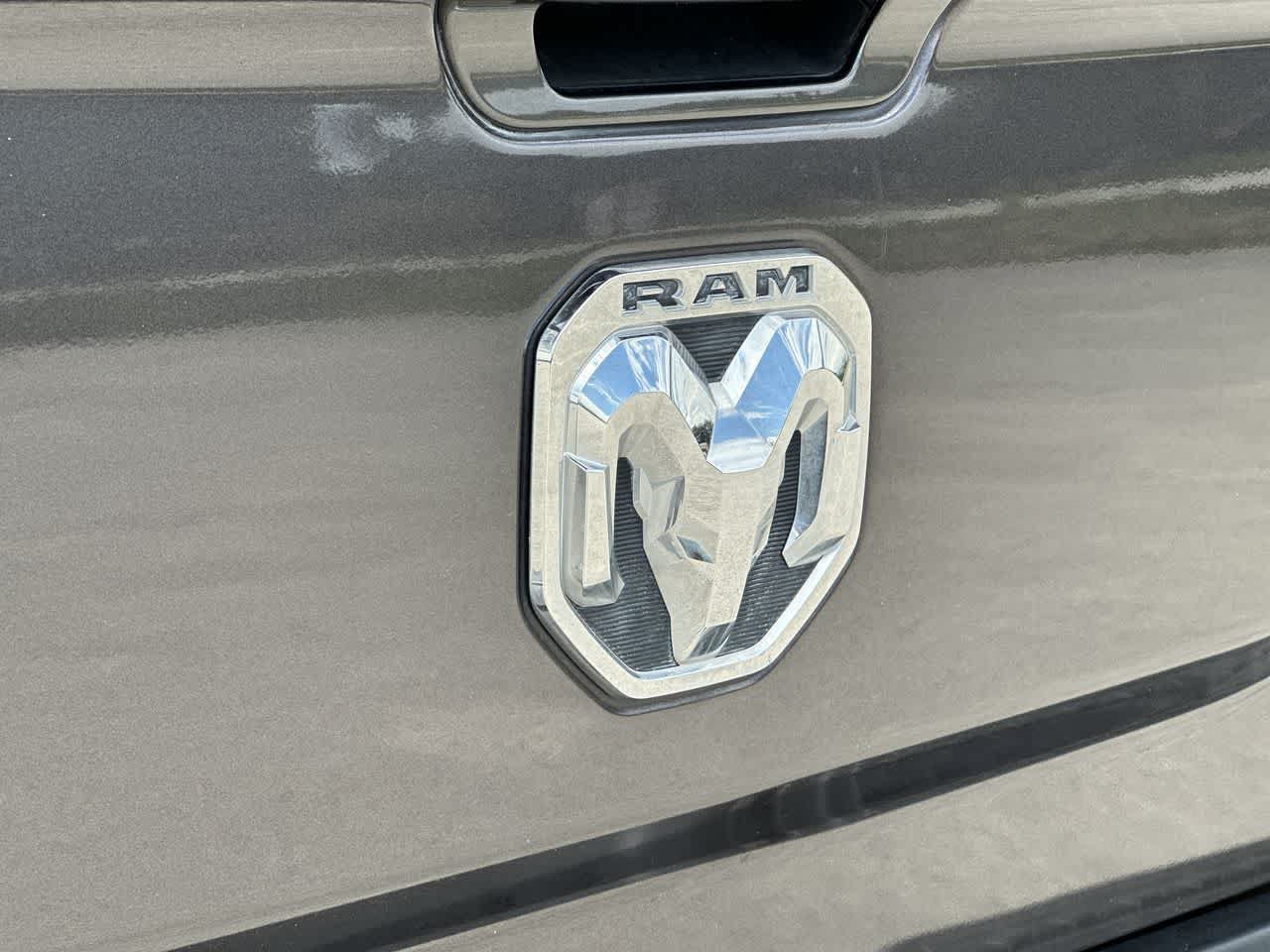 Certified 2021 RAM 2500 Laramie AWD/4WD image 11