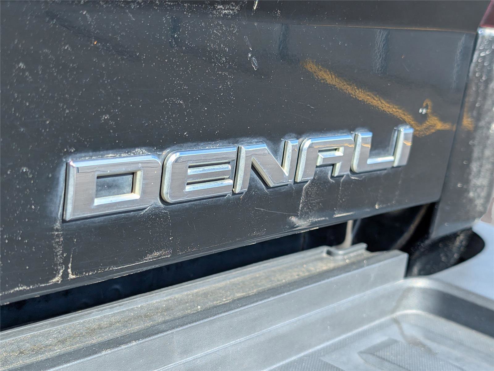 Used 2017 GMC Sierra 2500 Denali w/ Duramax Plus Package image 38