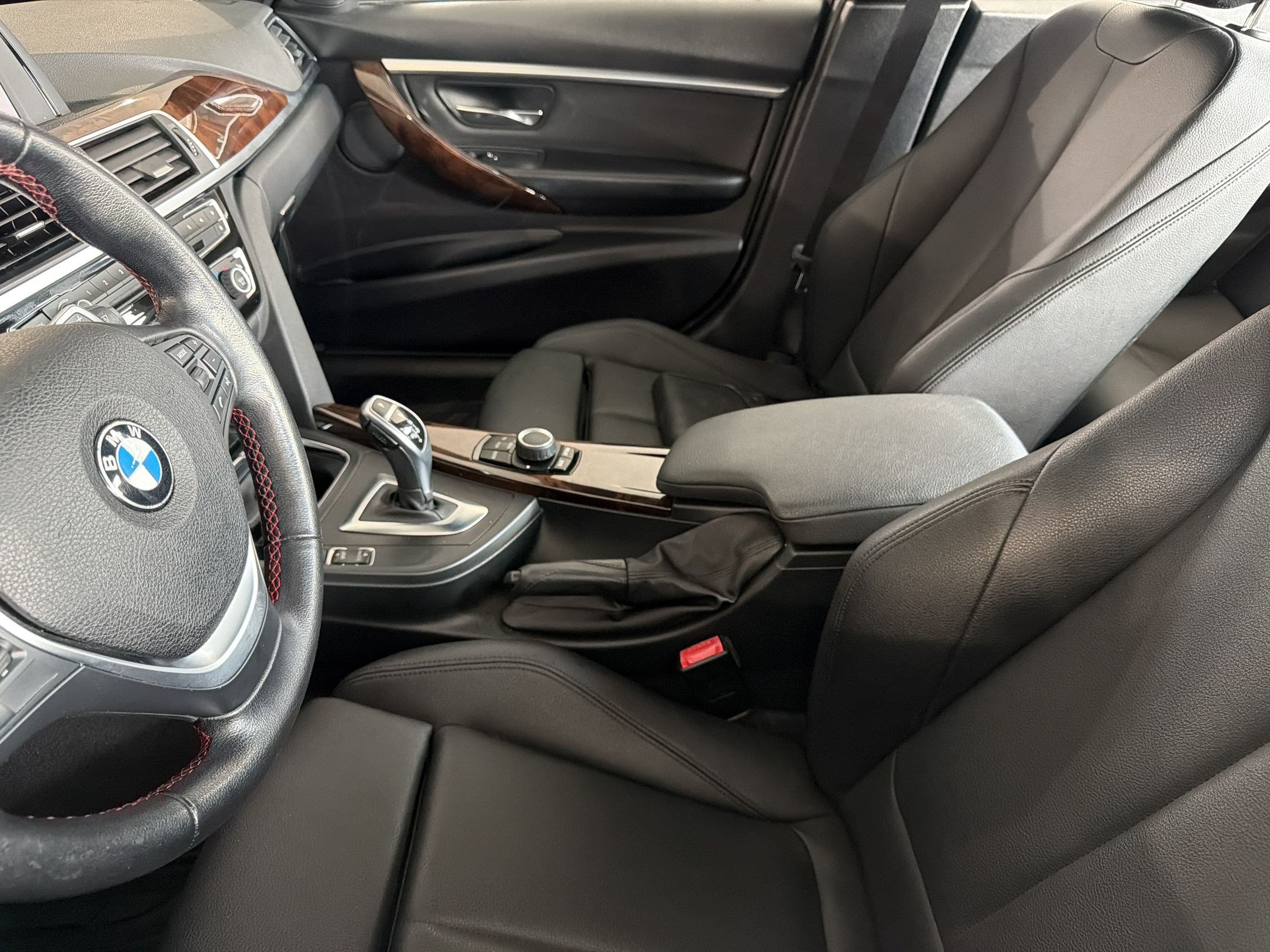 Used 2016 BMW 328i Sedan RWD image 8