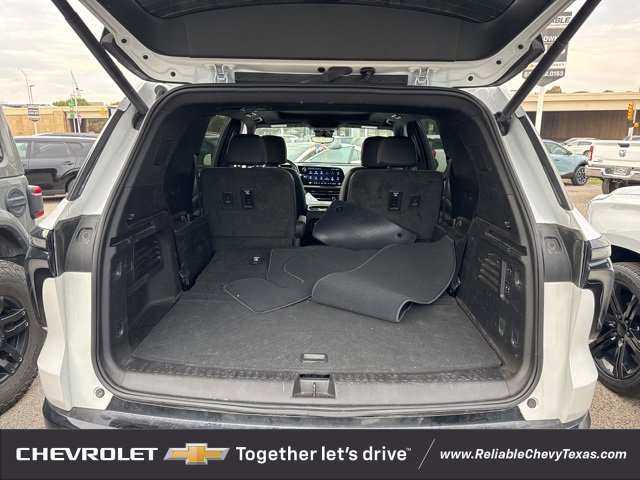 Certified 2024 Chevrolet Traverse RS w/ LPO, Floor Liner Package image 17