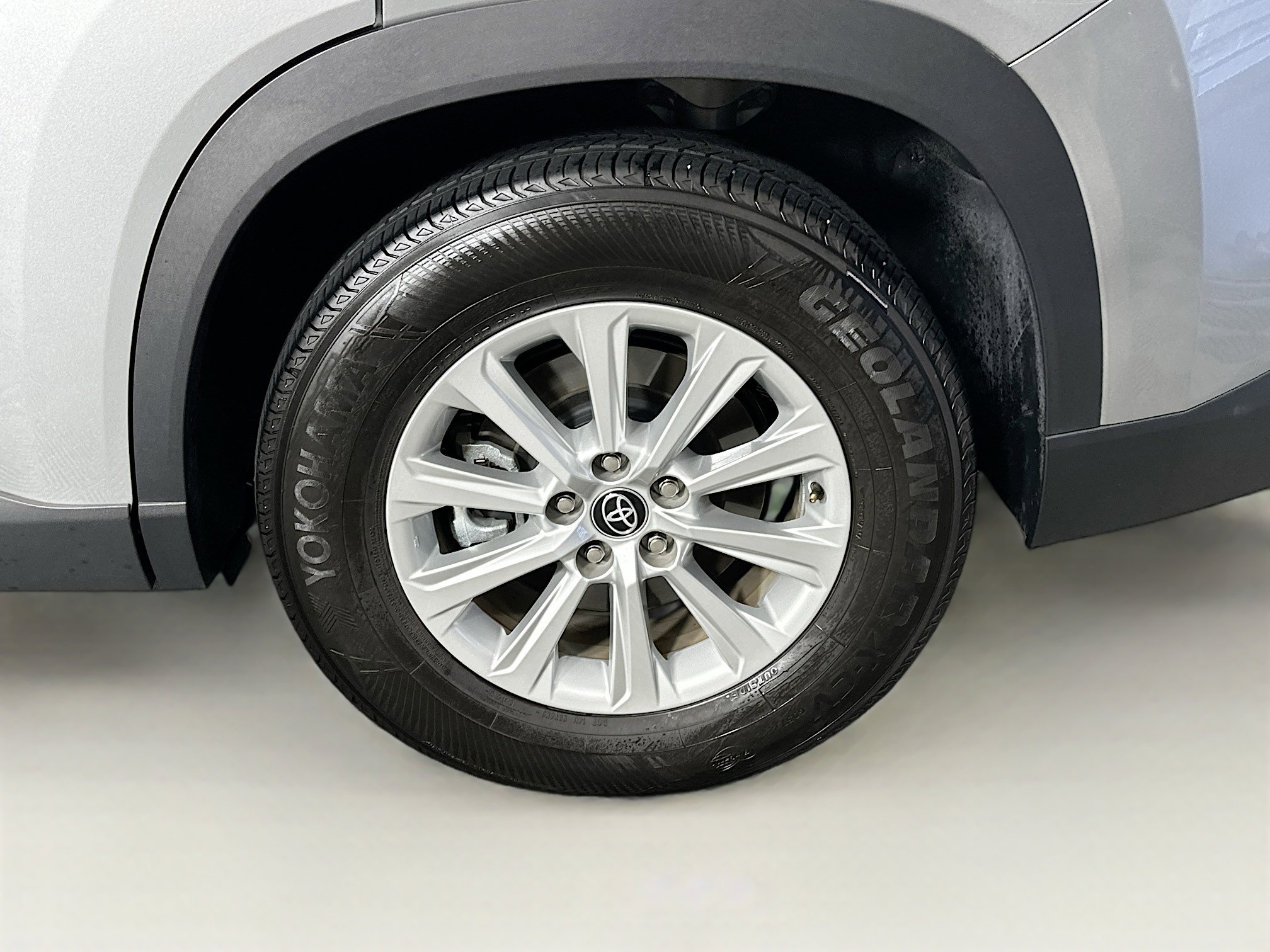 Used 2024 Toyota Grand Highlander XLE image 11
