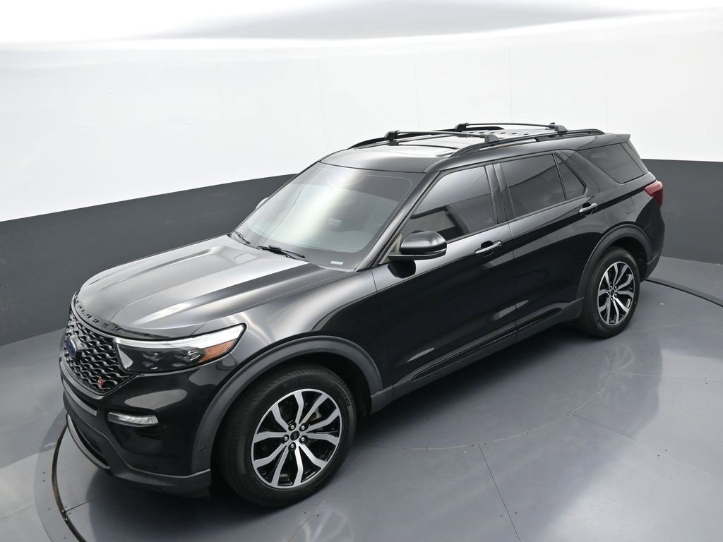 Used 2020 Ford Explorer ST w/ Premium Technology Package image 32