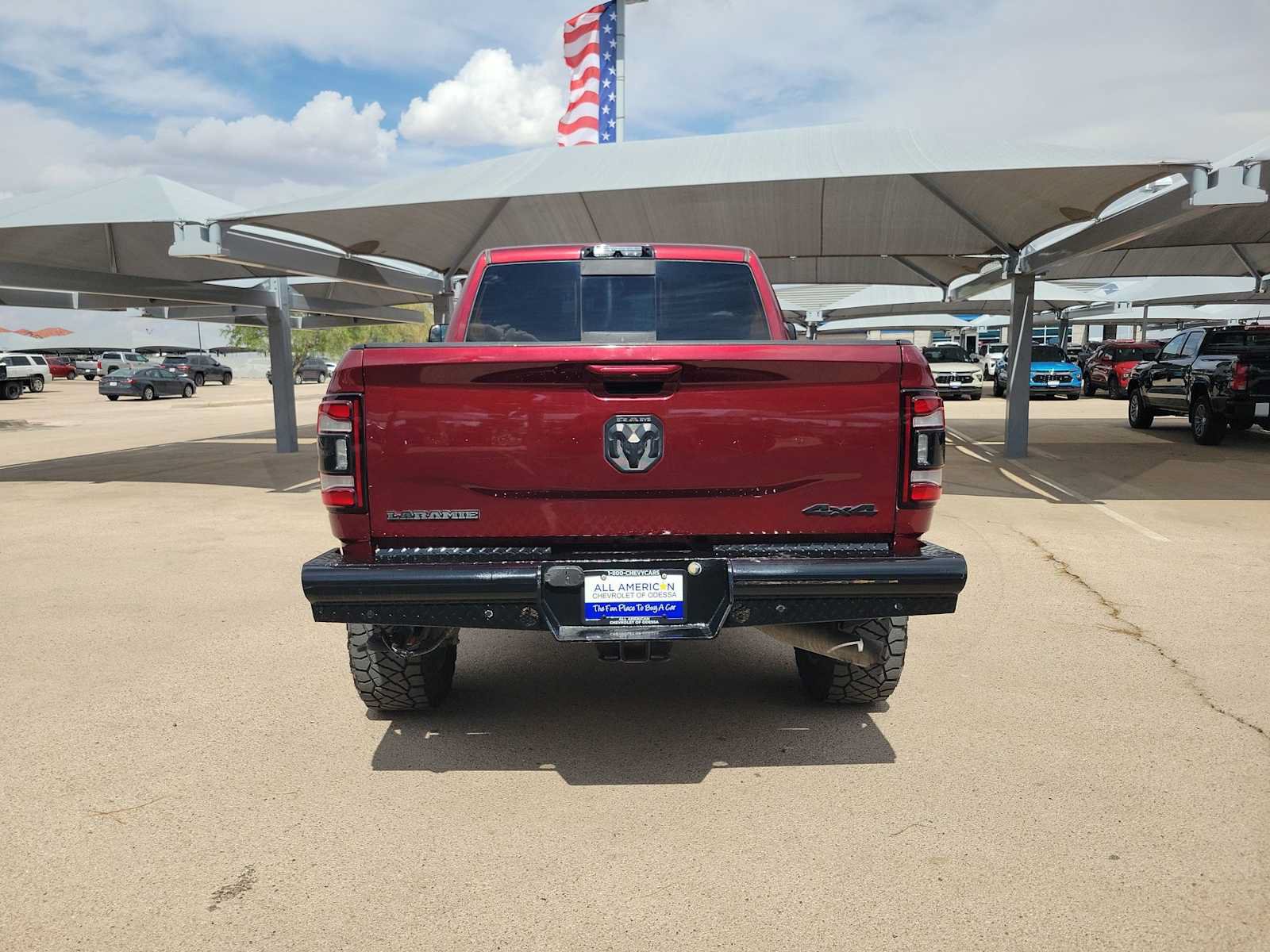 Used 2021 RAM 2500 Laramie w/ Night Edition AWD/4WD image 7