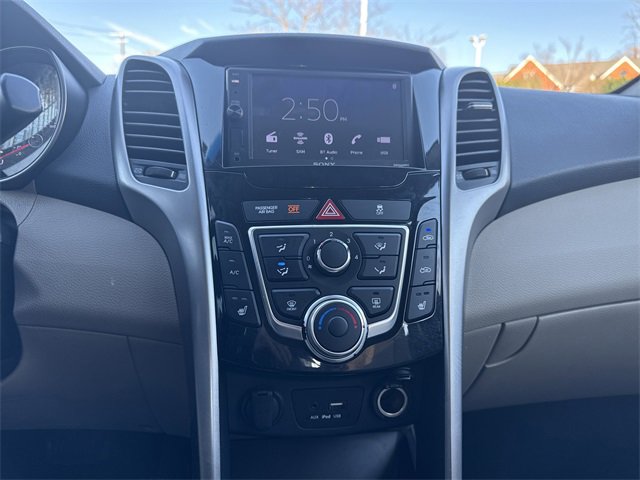 Used 2016 Hyundai Elantra GT image 14