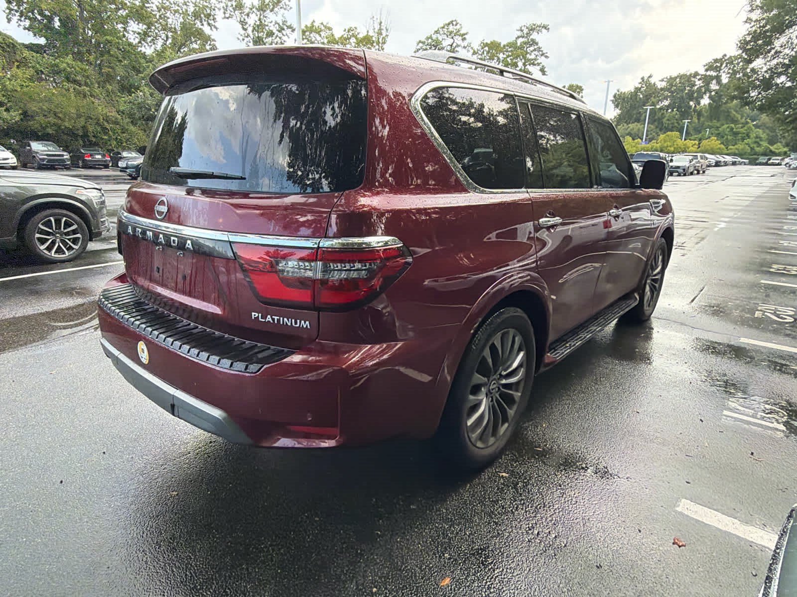 Used 2022 Nissan Armada Platinum w/ Captain's Chairs Package RWD image 52