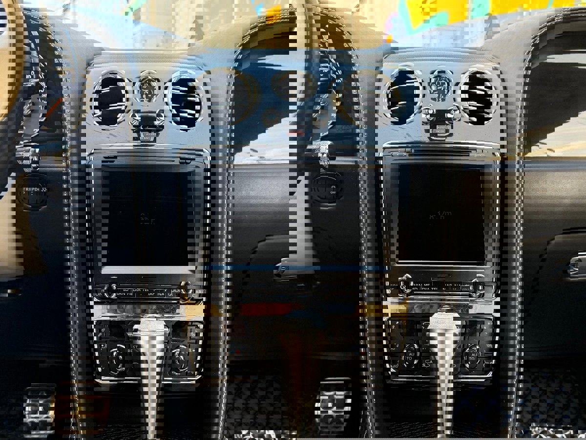 Used 2014 Bentley Continental GT V8 S image 26