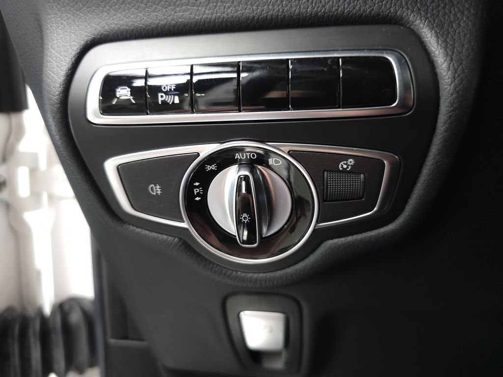 Certified 2022 Mercedes-Benz G 550 w/ Exclusive Interior Package image 10
