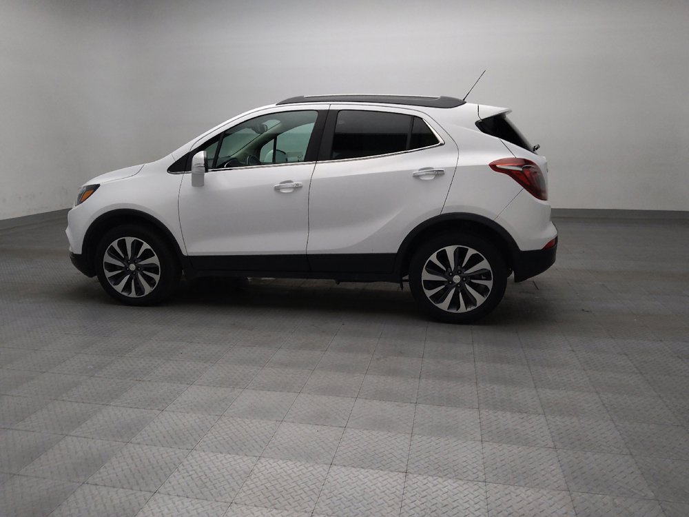 Used 2020 Buick Encore Essence AWD/4WD image 3