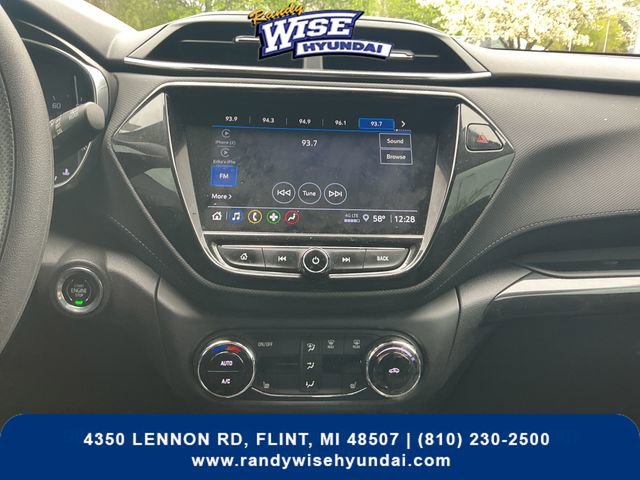 Used 2023 Chevrolet TrailBlazer LT w/ Convenience Package AWD/4WD image 18