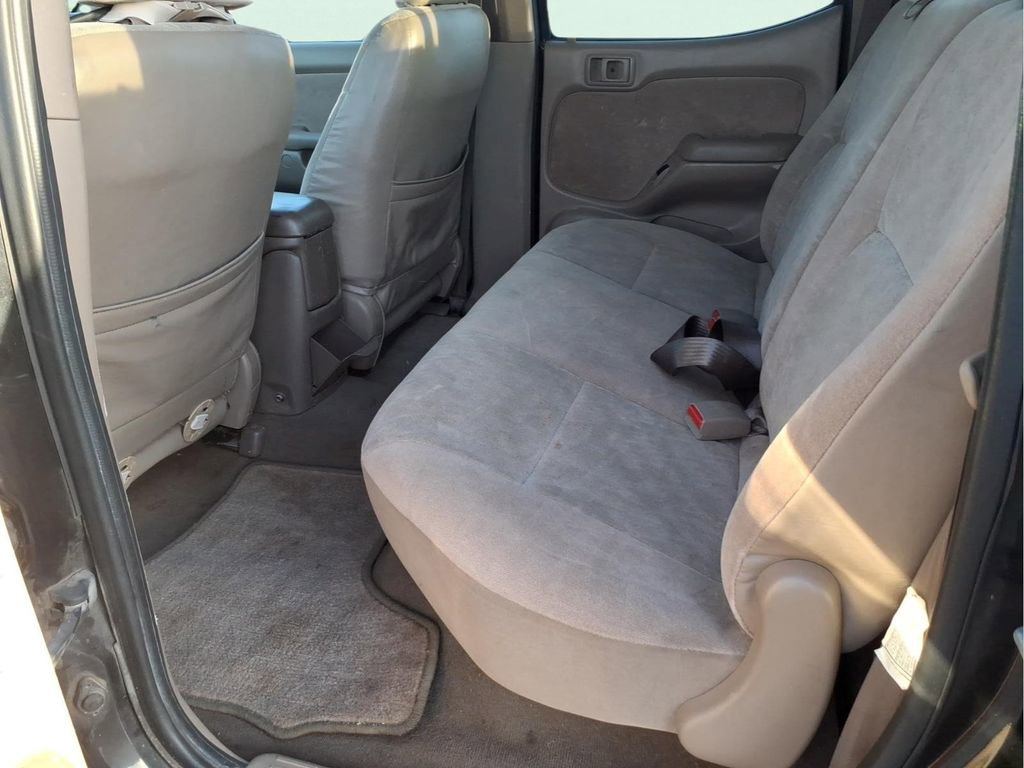Used 2002 Toyota Tacoma PreRunner RWD image 14