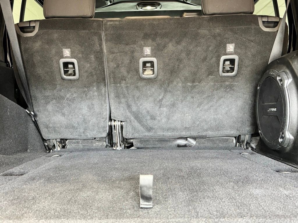 Used 2018 Jeep Wrangler Unlimited Sahara w/ Cold Weather Group image 8