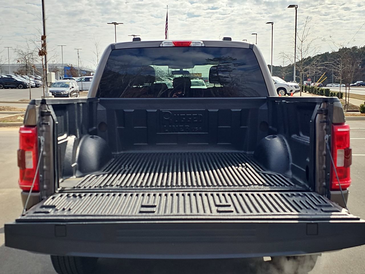 Used 2023 Ford F150 XLT AWD/4WD image 14