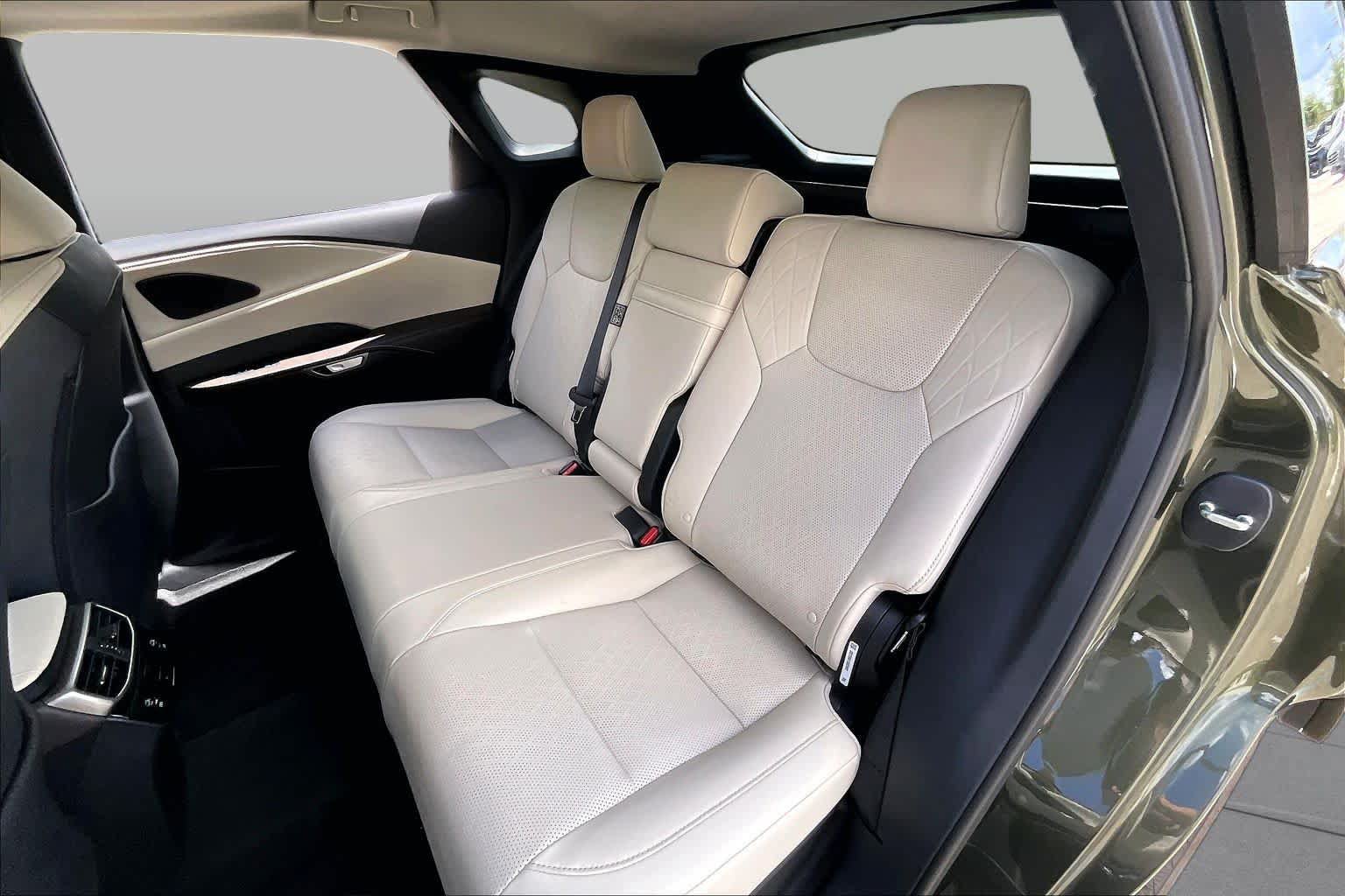 Used 2026 Lexus RX 350 Premium Plus w/ Convenience Package FWD image 18