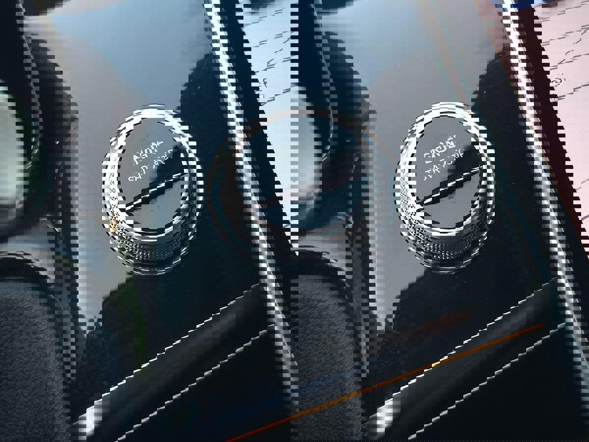 Used 2023 Mercedes-Benz S 580e 4MATIC Sedan w/ Warmth & Comfort Package image 76