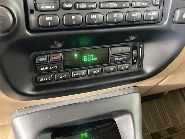 Used 2000 Ford Explorer Eddie Bauer AWD/4WD image 8
