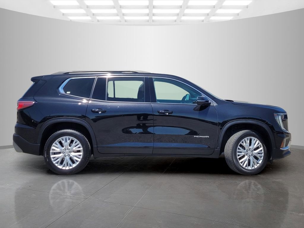 Used 2024 GMC Acadia Elevation AWD/4WD image 3