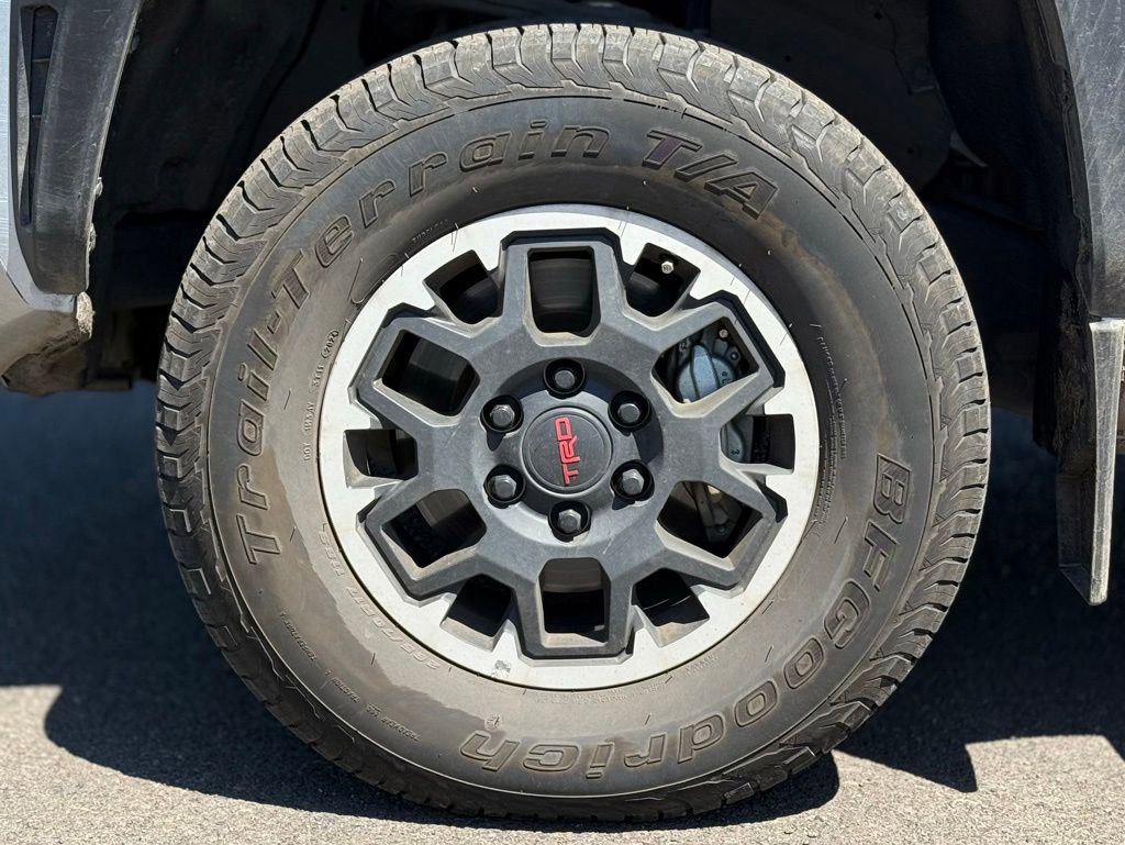 Used 2024 Toyota Tacoma TRD Off-Road AWD/4WD image 9