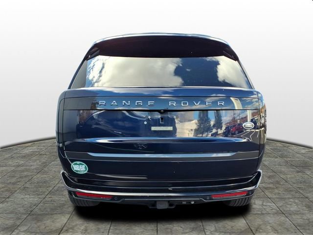 Used 2023 Land Rover Range Rover SE image 4