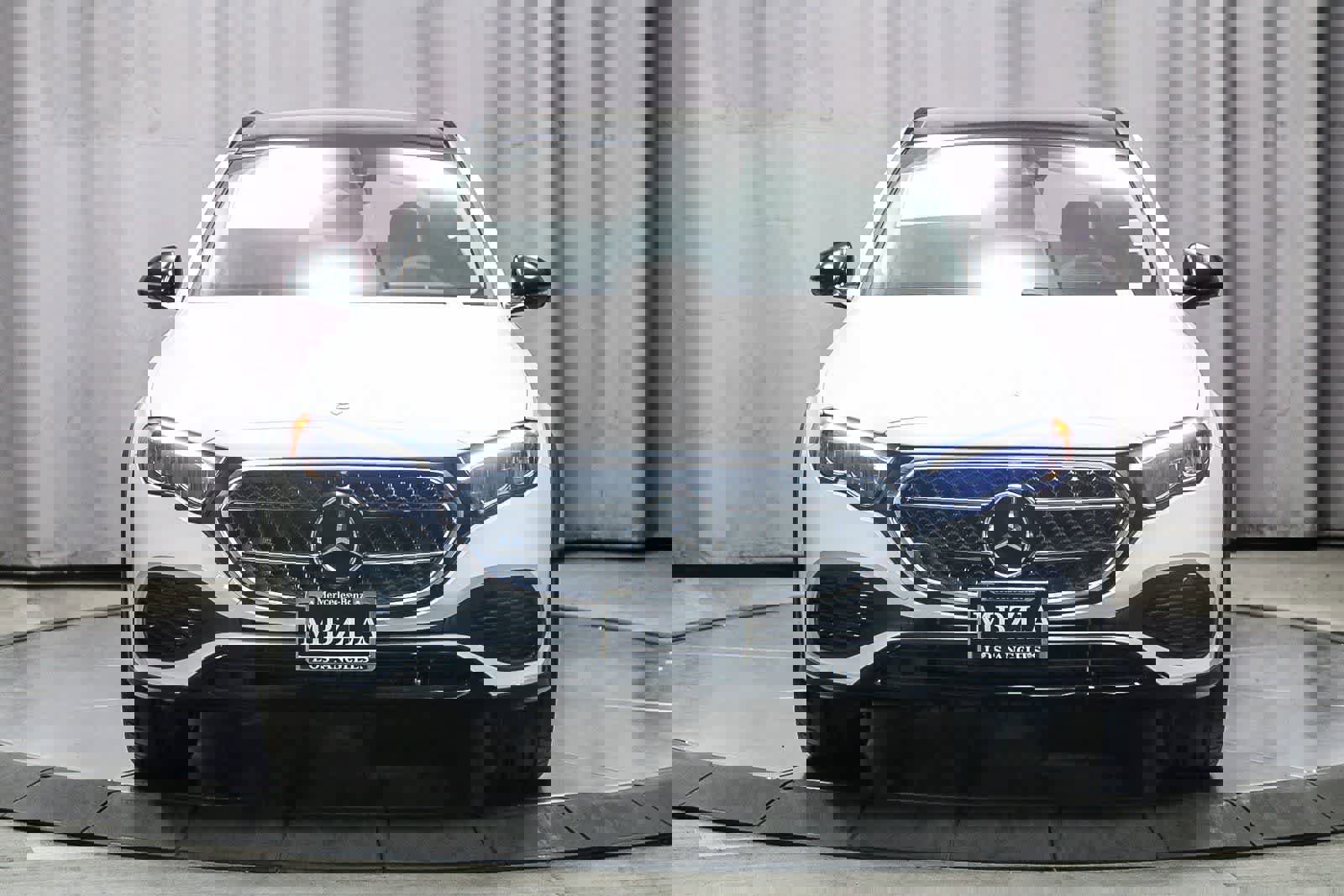 New 2025 Mercedes-Benz E 450 4MATIC All-Terrain Wagon image 2