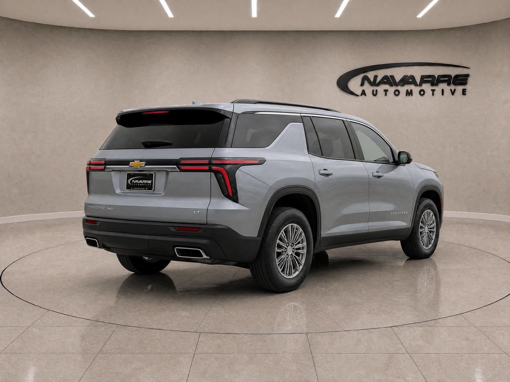 Used 2025 Chevrolet Traverse LT AWD/4WD image 7