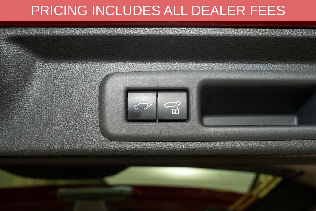 Certified 2024 Toyota Sequoia Platinum AWD/4WD image 6