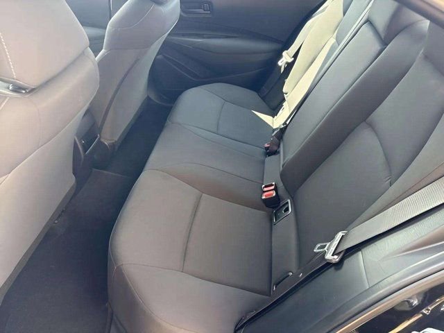 Used 2022 Toyota Corolla LE image 8