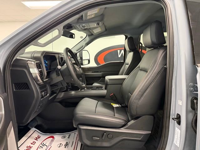 New 2026 Ford F450 4x4 Crew Cab Super Duty image 8