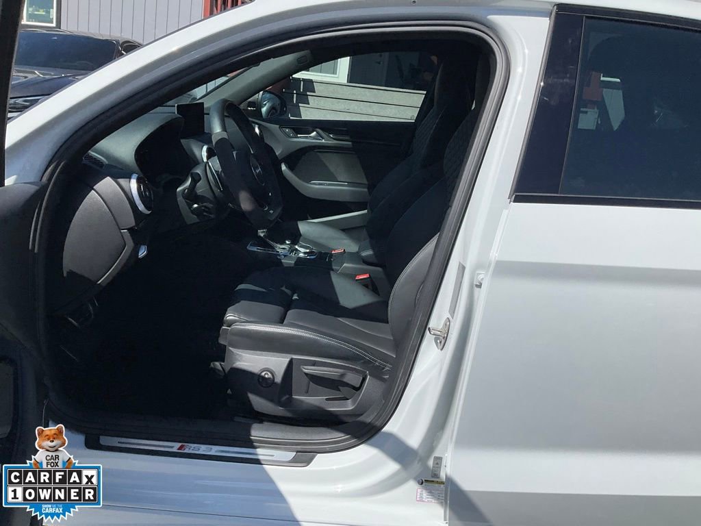 Used 2018 Audi RS 3 w/ Technology Package image 13