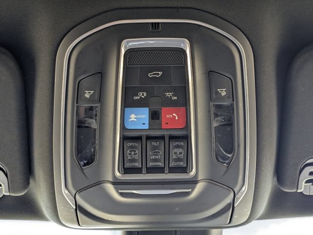 Used 2022 Jeep Wagoneer Series III w/ Premium Group I RWD image 30
