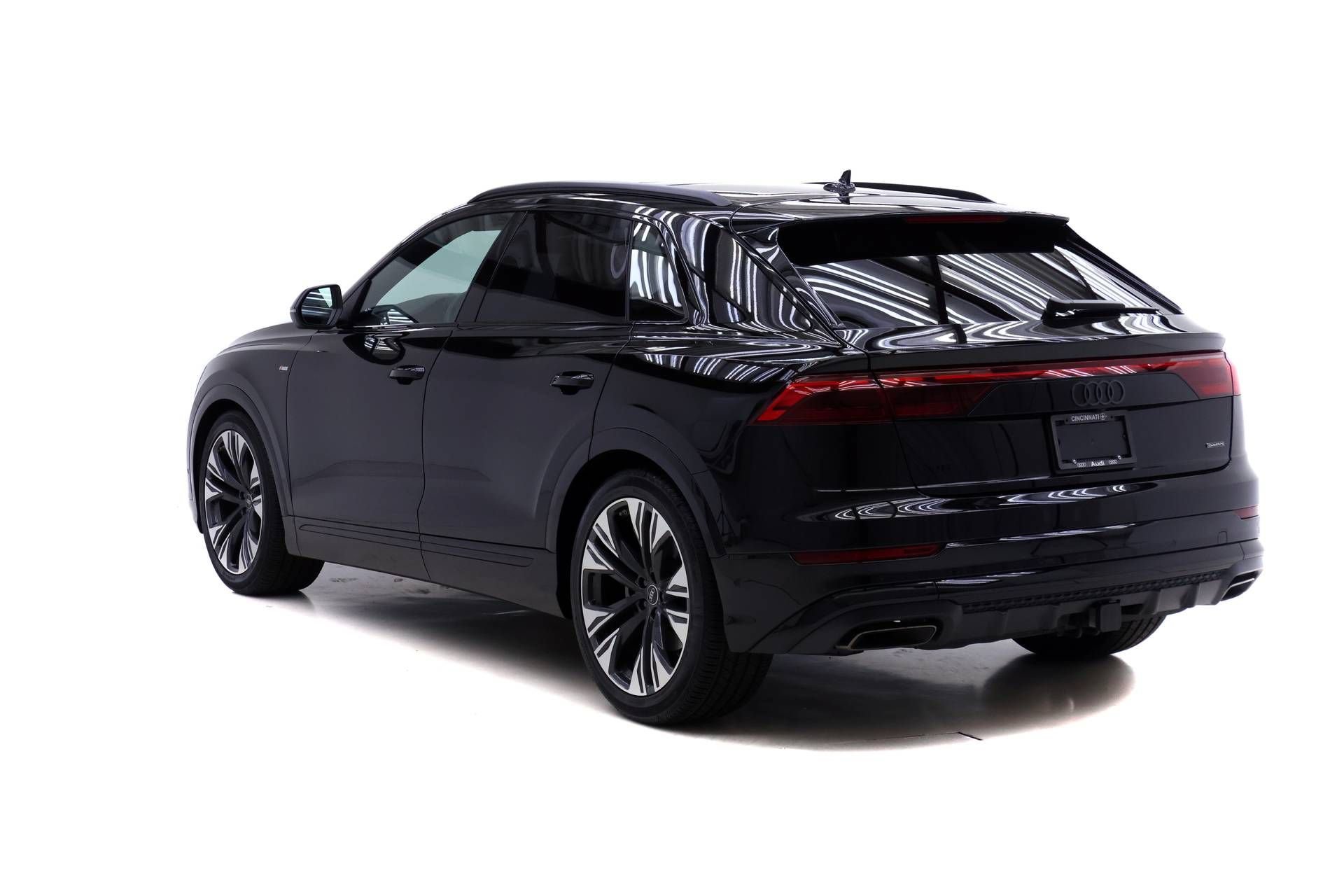 Certified 2026 Audi Q8 Premium Plus w/ Premium Plus Package AWD/4WD image 5