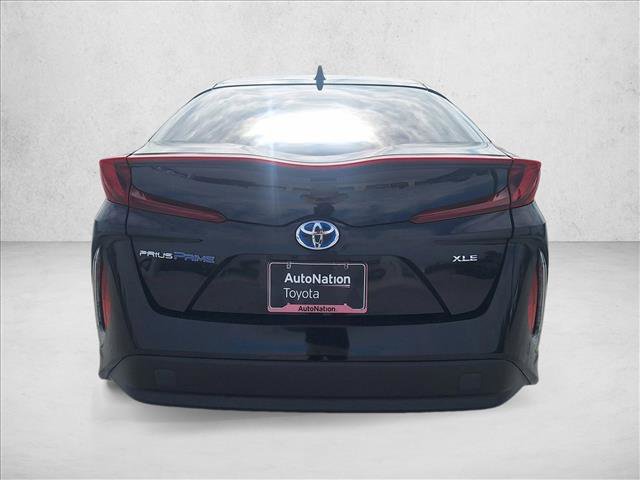Certified 2022 Toyota Prius Prime XLE FWD image 6