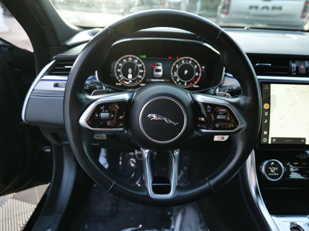 Used 2024 Jaguar XF R-Dynamic SE image 18