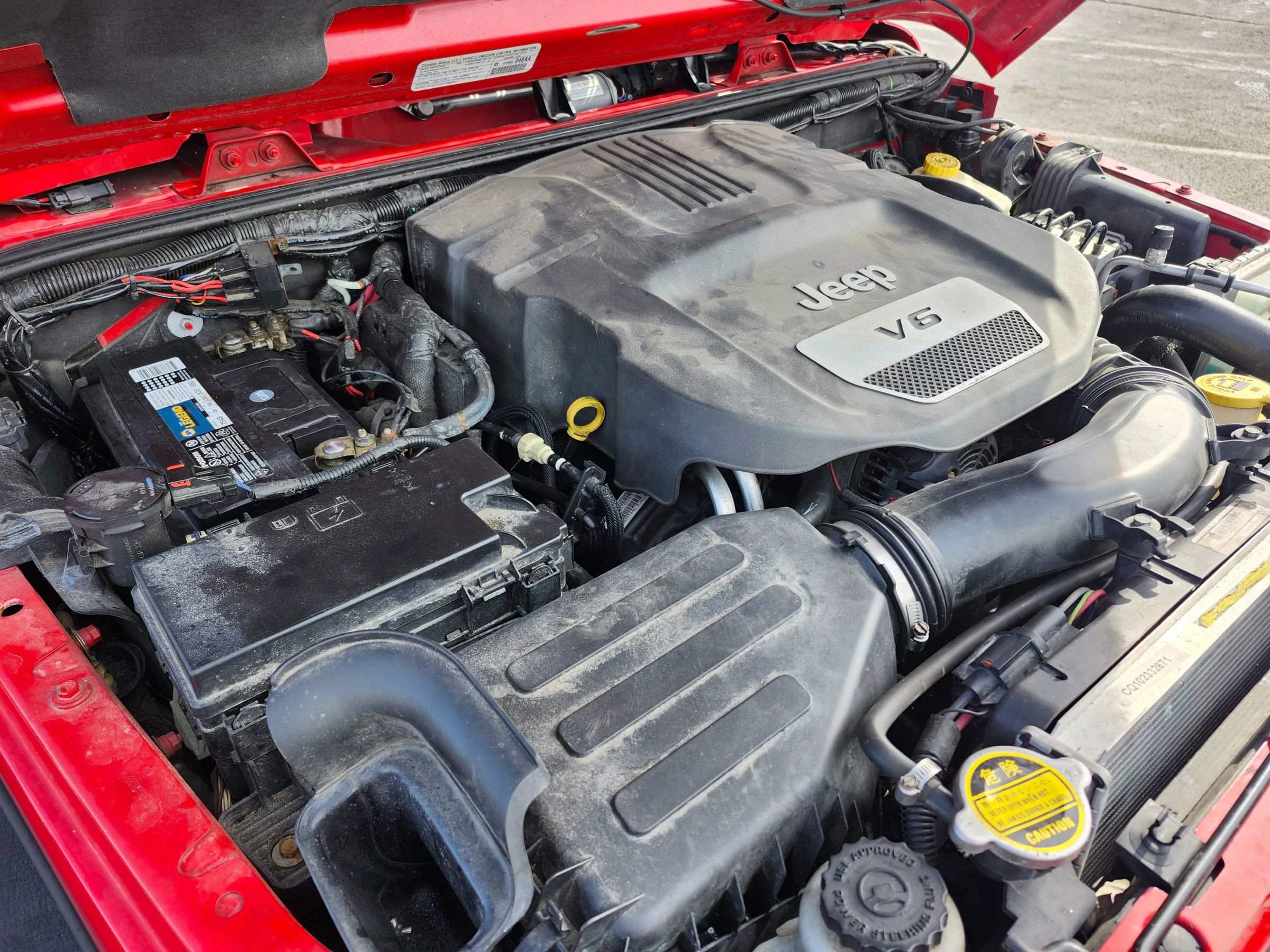 Used 2014 Jeep Wrangler Rubicon w/ Power Convenience Group image 24