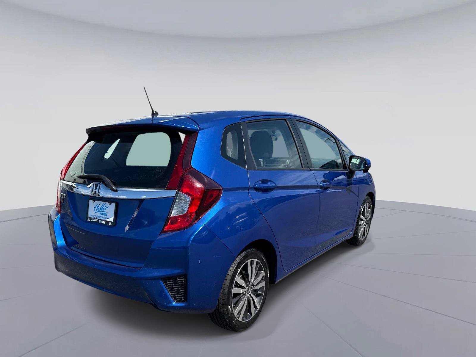 Used 2015 Honda Fit EX image 4