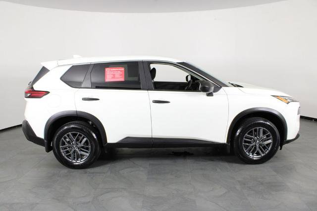 Certified 2021 Nissan Rogue S image 15