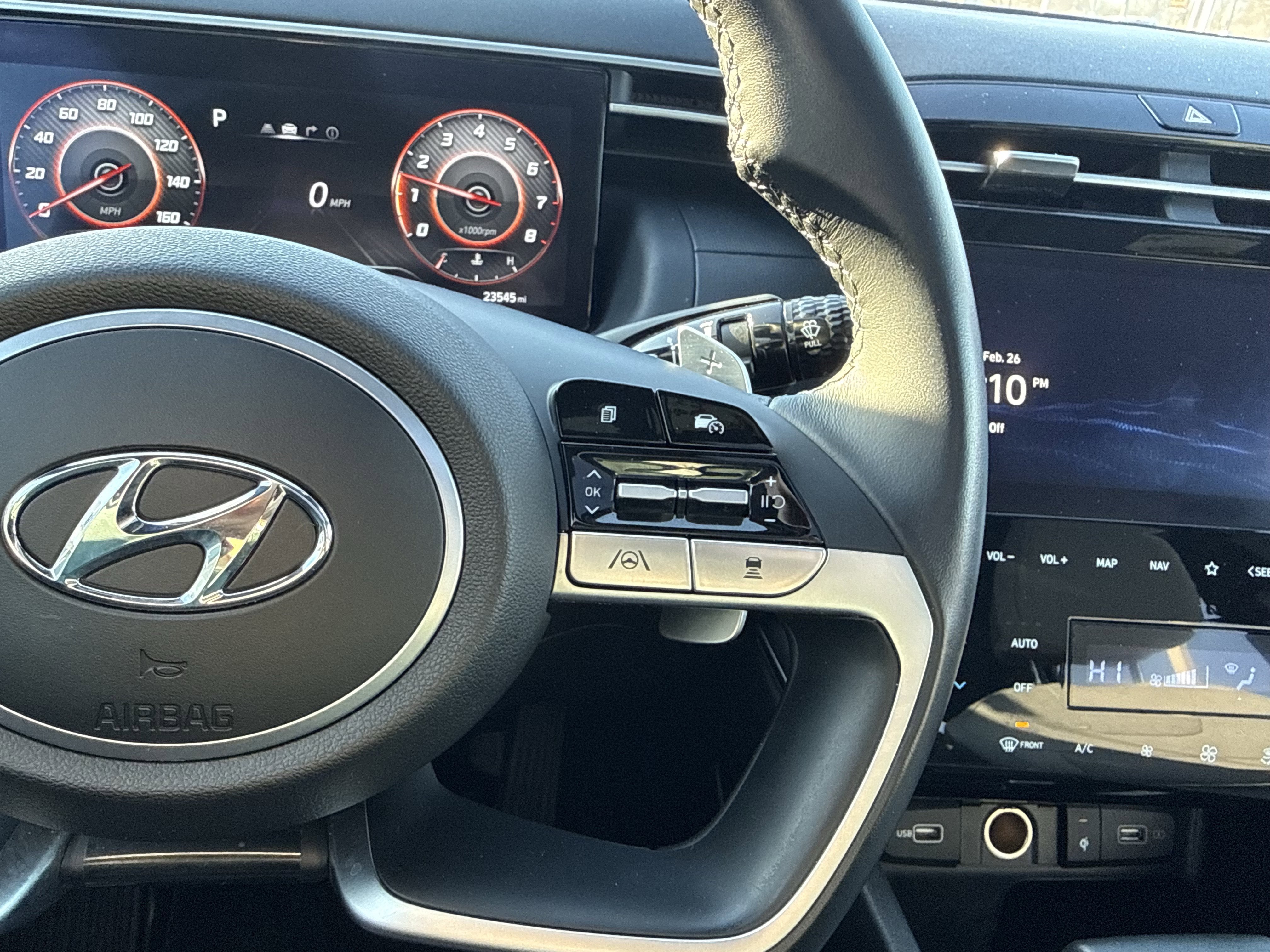 Used 2023 Hyundai Santa Cruz SEL Premium image 14