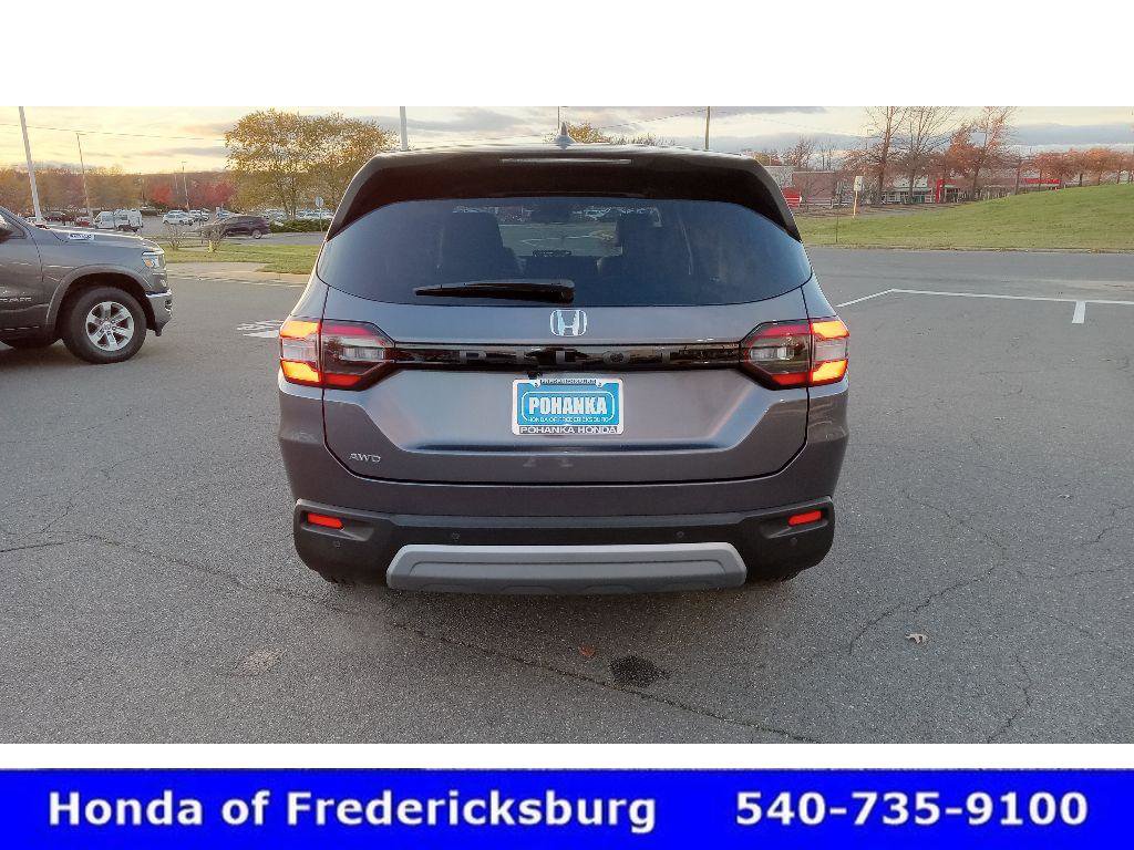 Certified 2025 Honda Pilot EX-L image 6