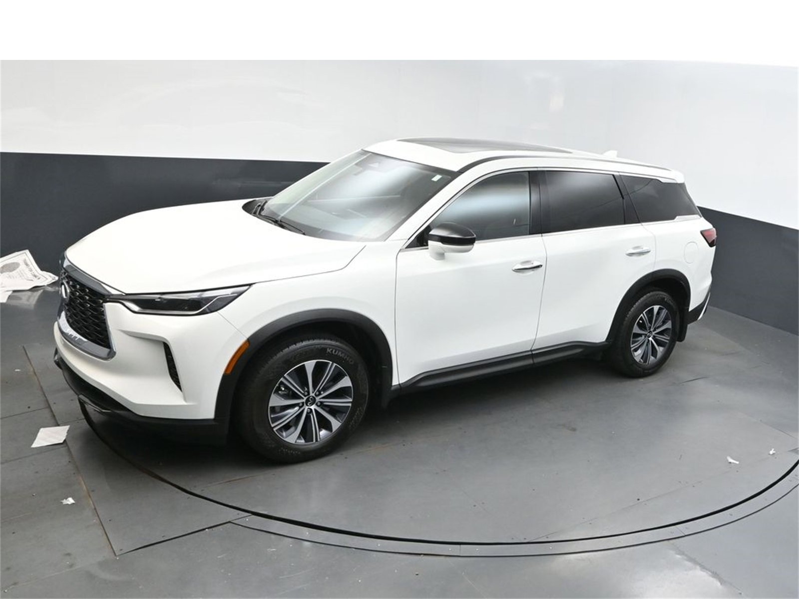 Certified 2025 INFINITI QX60 Pure image 33