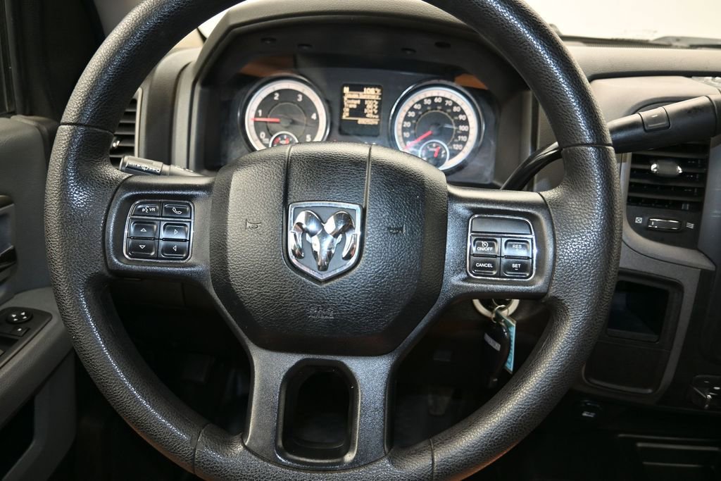 Used 2017 RAM 3500 Tradesman w/ Chrome Appearance Group AWD/4WD image 13